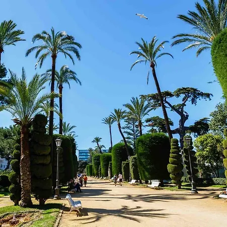 El Angel De La Caleta Cadiz